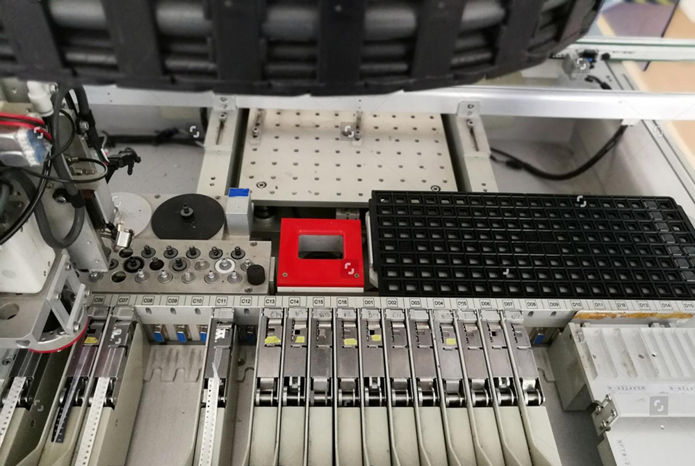 11. 半导体与电子贴片设备 Semiconductor & SMT Pick-and-Place Machinery.jpg